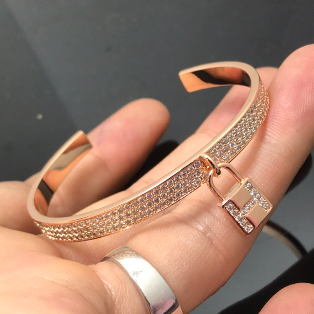 Hermes Kelly Open Cadenas Diamond Bracelet